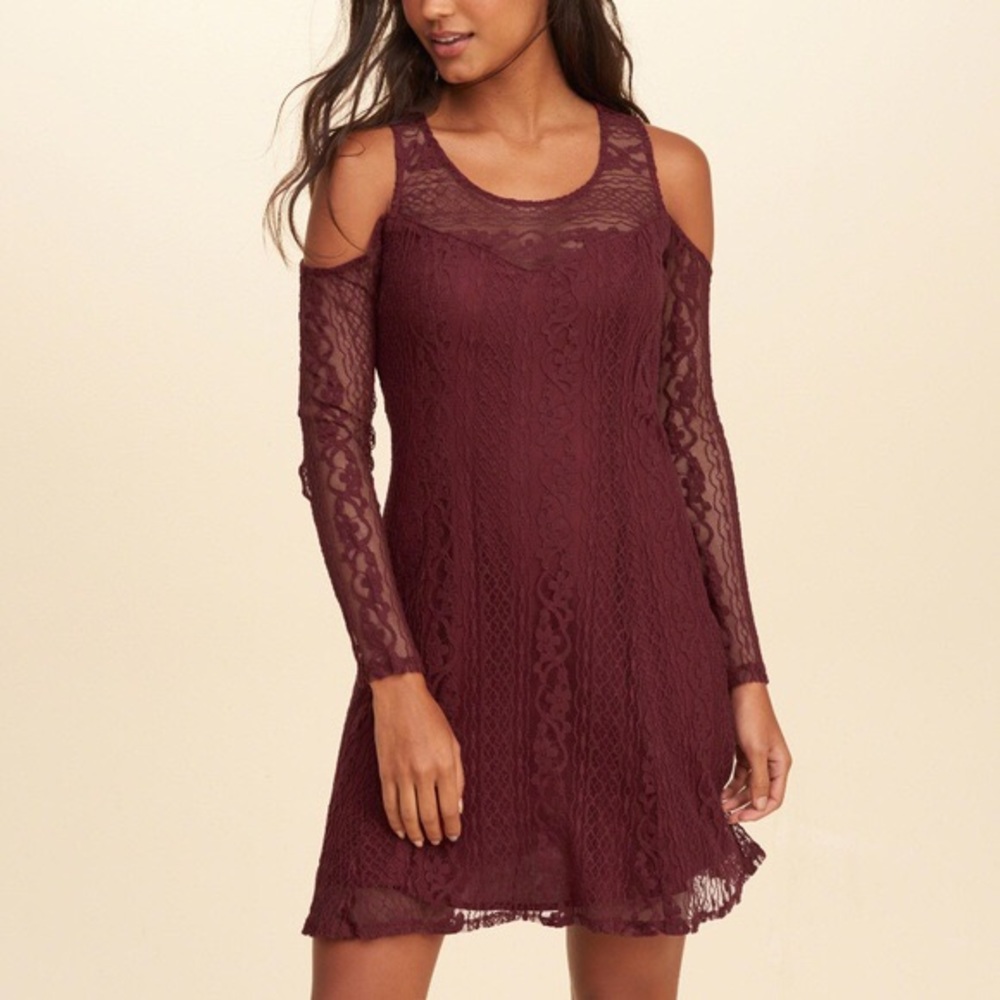 Hollister Cold Shoulder Lace Dress